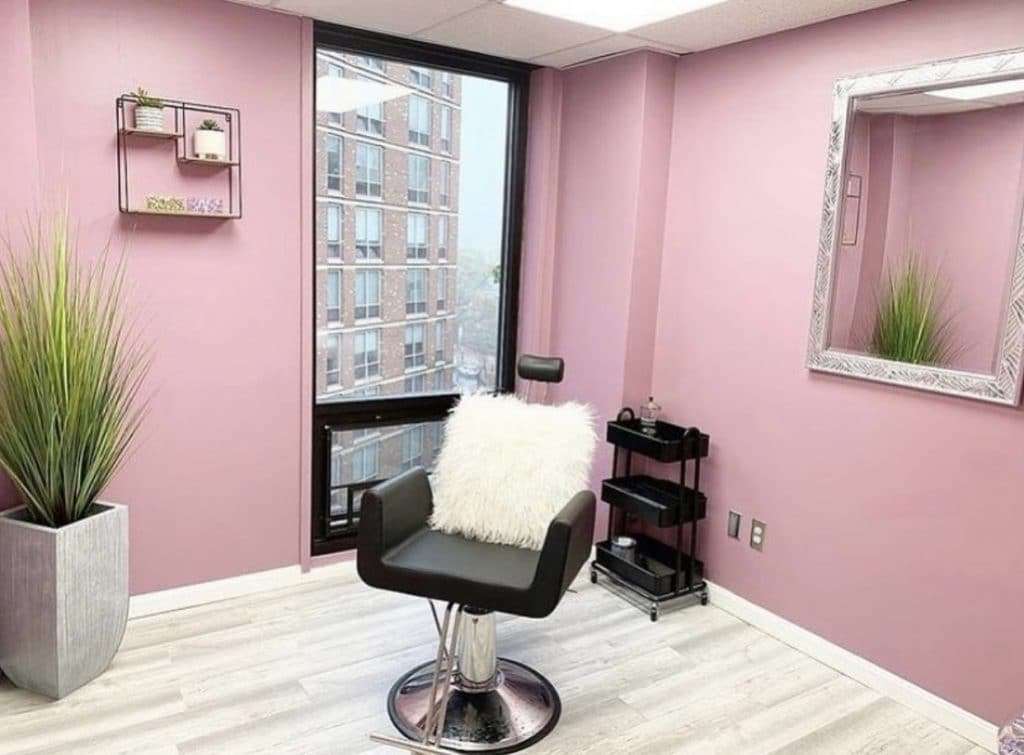 Scalp Prodigy modern indoor decoration